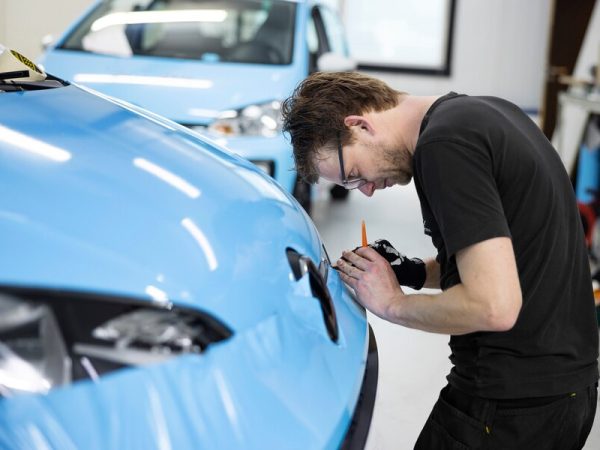 Restauração automotiva: os melhores acessórios para pintura automotiva