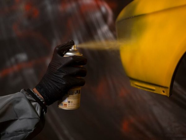 Manutenção prática: como utilizar sprays automotivos para pequenos retoques